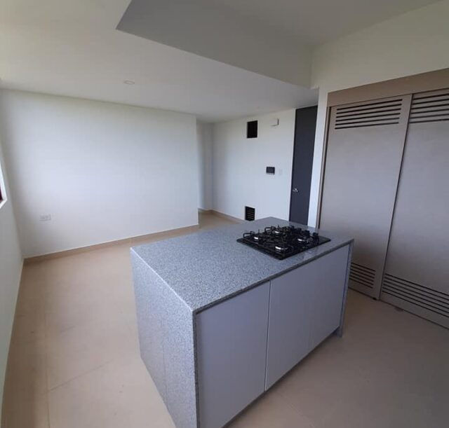 190250386_10161717347469896_1416534206618611785_n