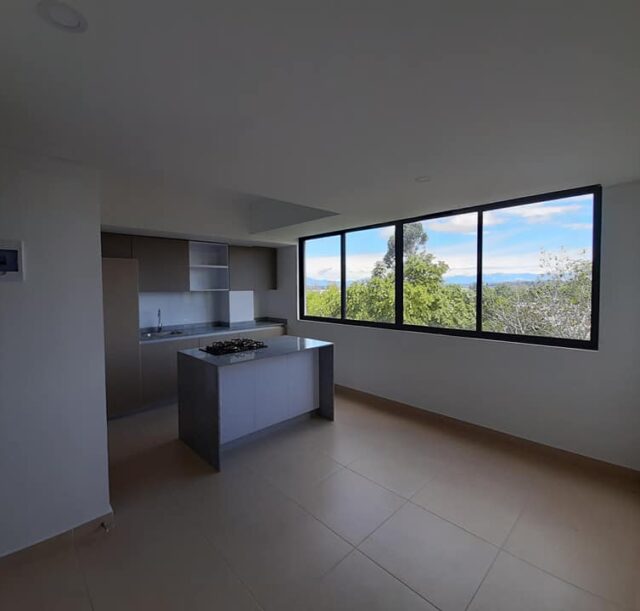 192861054_10161717348099896_1572605124647536977_n