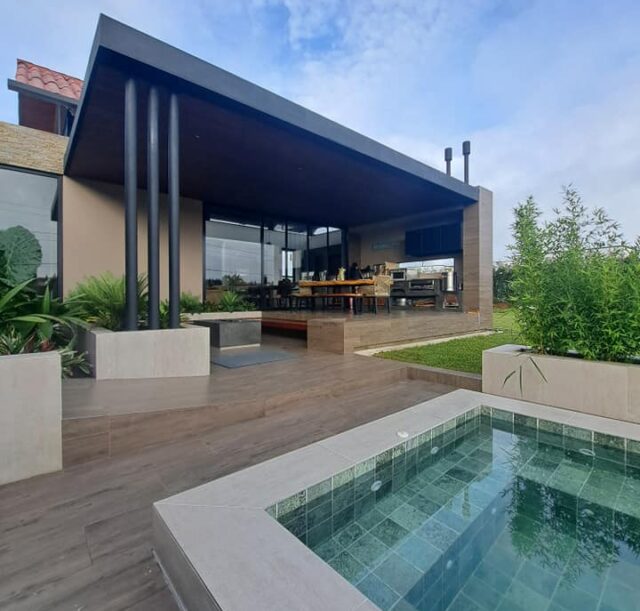 448547295_10164522068264896_8765767606126392447_n